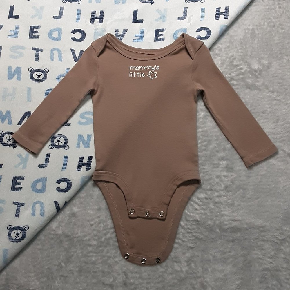 $1 | 9m | BabiesRUs | Long Sleeved Bodysuit/Onesie